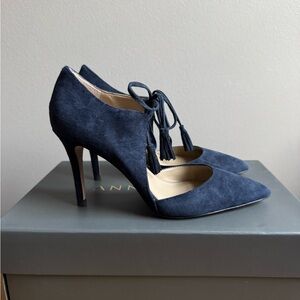 ANN TAYLOR Blue Suede Heels with Lace-Up Detail